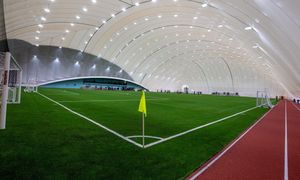 빌리안디 멘니매 실내 축구장