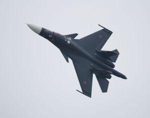 Su-34, 카나드를 장착한 모습