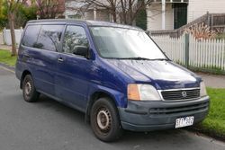 혼다 스텝 왜건(전기형) 정측면