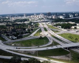 1976년 다운타운 올랜도 근처 I-4와 SR 408의 교차로의 항공 사진