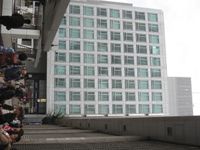 신주쿠 고속버스 터미널이 입주해 있던 MY신주쿠 제2빌딩 (2014년 10월 18일 촬영)