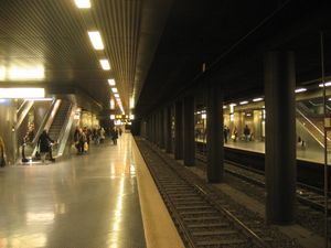 뒤셀도르프 중앙역의 슈타트반역