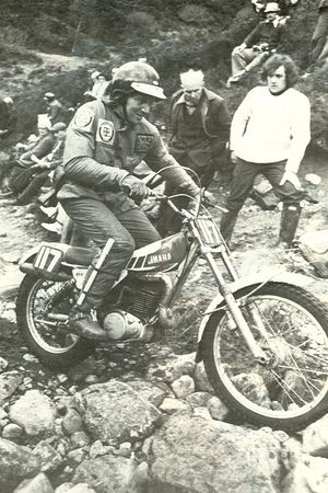 미크 앤드류스, 1976