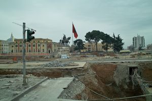 2010년 재건축 공사