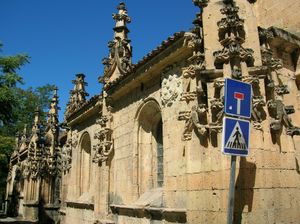 세고비아 캠퍼스의 외부 모습