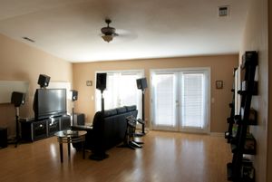 2000년대 후반의 홈 시네마, 후면 투사 텔레비전 사용