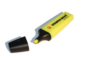 노란색 Stabilo 브랜드 형광펜