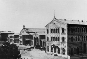 1870년, 남서쪽을 바라본 역의 전경