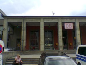 슈타른베르크 윙역 현관