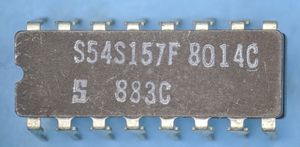 Signetics S54S157 쿼드 2:1 멀티플렉서