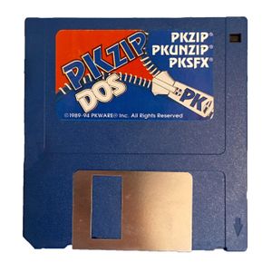 플로피 디스크에 담긴 PKZIP
