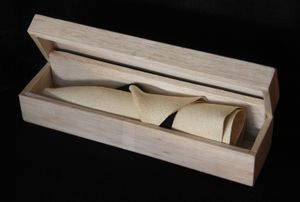 상자에 넣은 파나마 모자