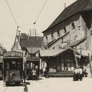 생프랑수아 정류장에서 로잔 트램이 1896년 또는 1897년에 위축되었다.