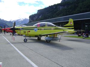 스위스 공군 PC-9 with Vista 5 재머