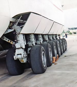 An-225의 주 착륙 장치