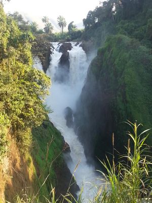 북서부 지역 멘춤 구역에 위치한 멘춤 폭포