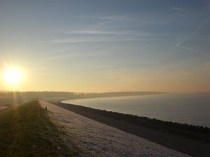 렐리스타트와 경계를 이루는 아이셀호의 일몰