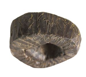 영국 링컨셔에서 발견된 Saltfleetby 방추차, 헤임달의 이름이 기록되었을 가능성이 있다.