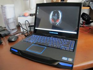게이밍 노트북인 Alienware M14x