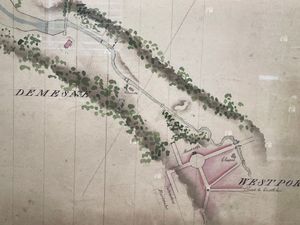 1790년경의 새로운 마을 지도로 팔각형과 초기 거리를 보여준다. 캐슬바까지의 도로는 밀 스트리트를 통과한다. 오늘날의 성 메리 성당과 비슷한 위치의 시장, 가톨릭 예배당, 데메인에 있는 아일랜드 교회(현재는 폐허)가 표시되어 있다.