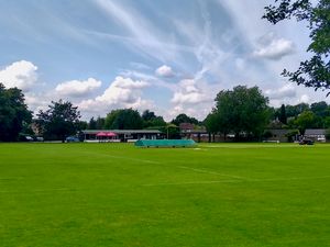 엡솜 크리켓 클럽 구장