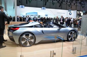 BMW i8 컨셉 스파이더