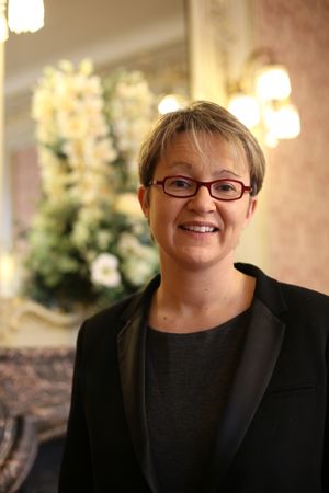 렌의 현 시장 나탈리 아페레