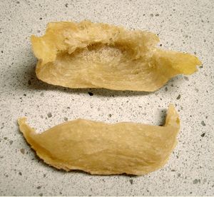 요리에 사용하기 위해 준비된 말린 연와