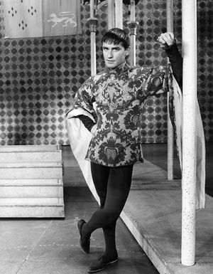 1960년 브로드웨이 뮤지컬 카멜롯에서 모드레드 역을 맡은 로디 맥도웰