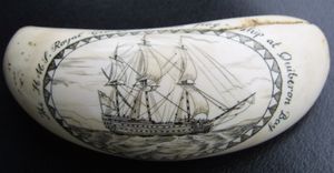 키브롱 만 해전에서 호크 제독의 기함인 HMS Royal George – 바다코끼리 상아 복제품