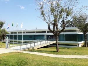 텔레마코 보르바에 위치한 Klabin의 기술 센터