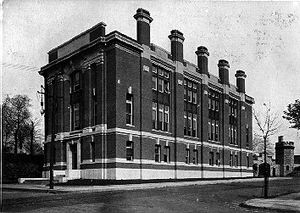 Morton Memorial Laboratory of Chemistry의 측면도