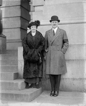 그리스와 덴마크의 크리스토퍼 왕자와 그의 첫 번째 아내인 그리스와 덴마크의 공주 아나스타시아