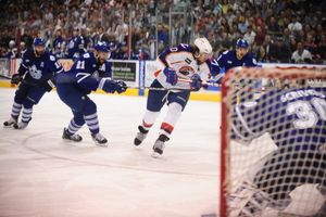 아메리칸 하키 리그 경기 모습. AHL 팀은 내셔널 하키 리그 구단과 제휴, 팜 팀 역할을 한다.