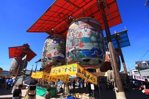 스와 신사의 미카와 잇시키 오오초친 축제