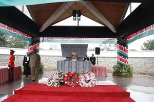 케냐타 묘소의 케냐 국기