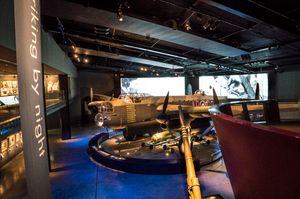 G for George는 ANZAC 홀 내부에 전시되어 있다.