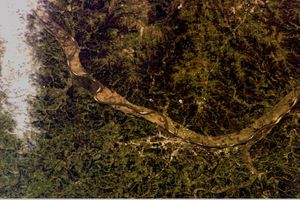 국제 우주 정거장에서 찍은 제퍼슨 시와 그 지형 사진