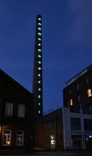 국제 빛 예술 센터(CILA): 피보나치 수 설치, 마리오 메르츠.