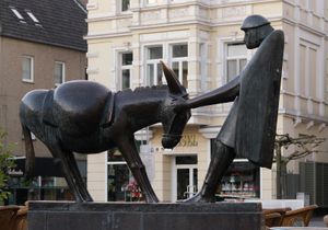 도시 광장의 당나귀 분수(요제프 바론)