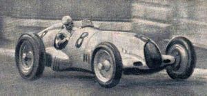 1936년 모나코 그랑프리에서 W25 쇼트카를 운전하는 카라치올라