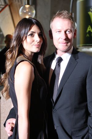 록스버그와 그의 아내 실비아 콜로카, 2012 AACTA 어워드에서, 시드니