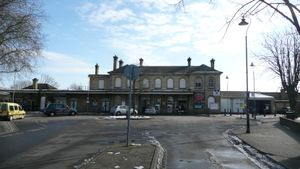 2009년 2월 역 외부