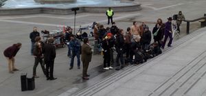 트라팔가 광장 내셔널 갤러리 계단에서 진행된 주요 촬영