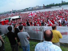 쾰른에 웅집한 잉글랜드 팬들