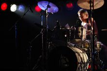 창립 멤버 론 부시(Ds) 2005년