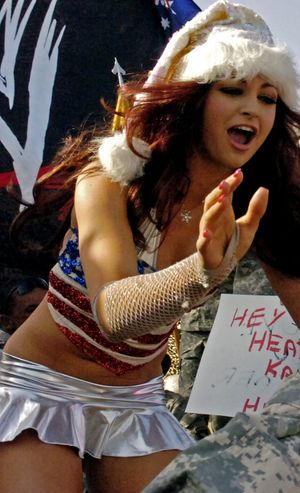 Tribute to the Troops 행사에서 마리아