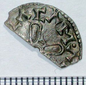 1036년 또는 1037년 길퍼드에서 주조된 하르다누트의 잘린 하프페니