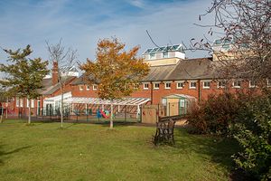 길퍼드의 더 스파이크