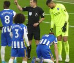 브라이튼에서 등번호 3번을 달았다